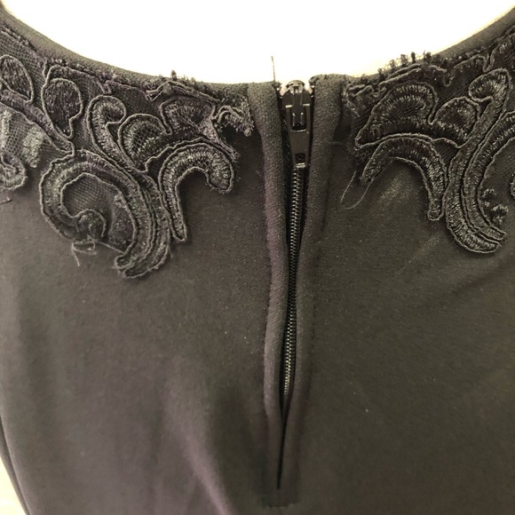 Black lace top Size 7 by B. Smart sleeveless - Picture 6 of 12